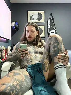 ThomasHells Live XXX Chat