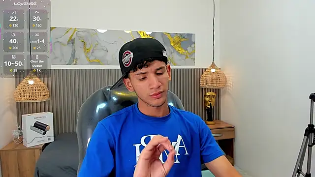 JDWhite18 Chat XXX live
