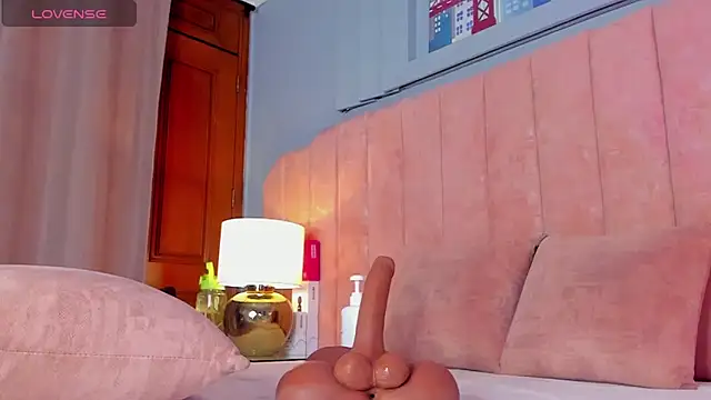 ninacrave_'s Live XXX Chat