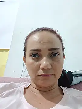Amanda39 Live XXX-Chat
