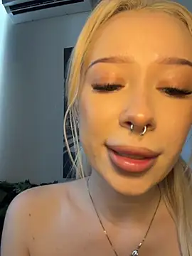 Chatroom XXX en direct de MaryChanXO