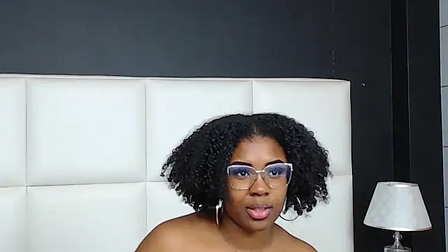 NaomyBlake's Live XXX Chat