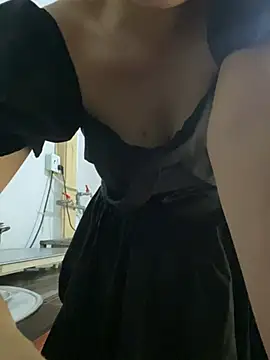 Ivy_Trix2's Live XXX Chat