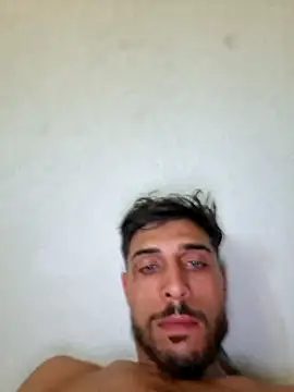 Brunetul Webcamshow