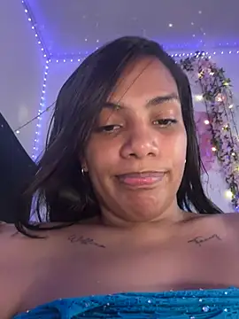 Živý XXX chat ArielleMillerr-