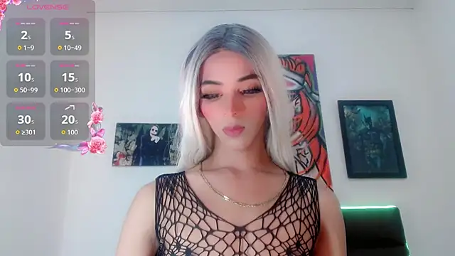Živý XXX chat Monserrat_x