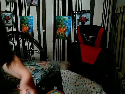 UnCut_Cock_Ts Obrolan Langsung XXX
