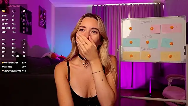 Rosie_Mac – Naživo XXX chat