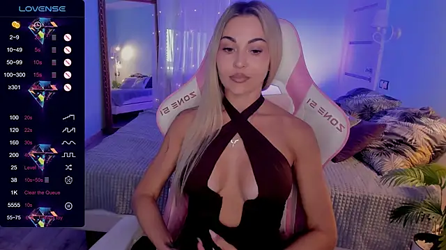 دردشة AdeleRoberts الجنسية المباشرة