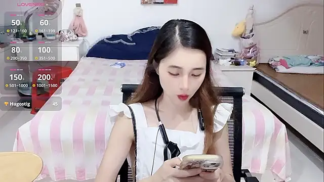 miaomiao-99's Live XXX Chat