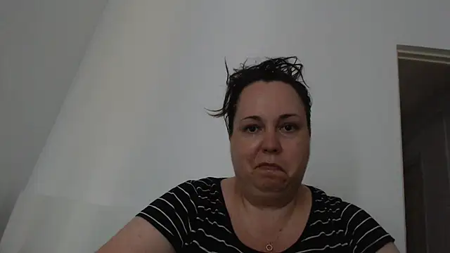 WendyRhoades – Naživo XXX chat