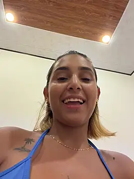 LoisC's Live XXX Chat