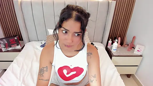 NINAMARTINS Live XXX-Chat