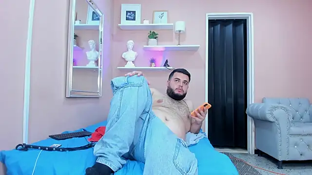 DamianVegaan Live XXX chat