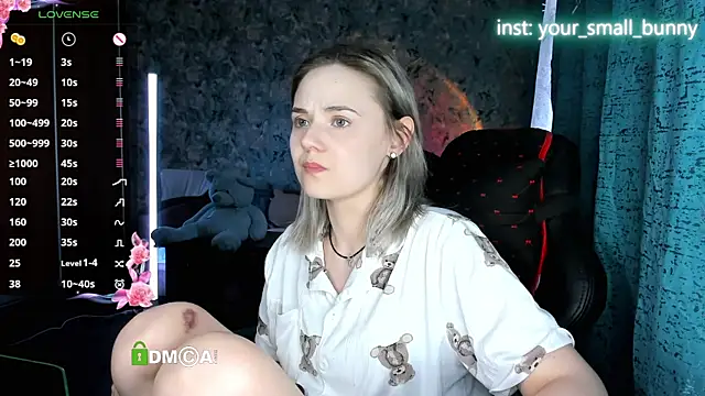 Živý XXX chat Your_small_bunny