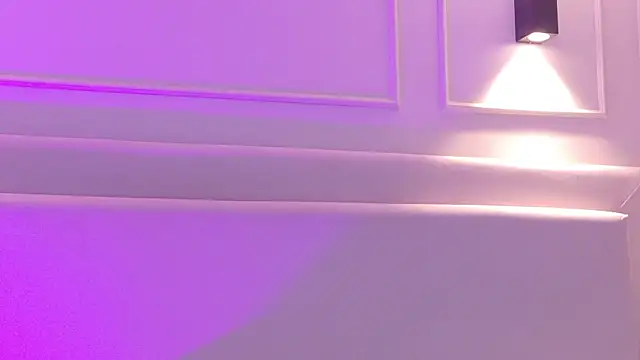 NaomiVelvet_'s Live XXX Chat