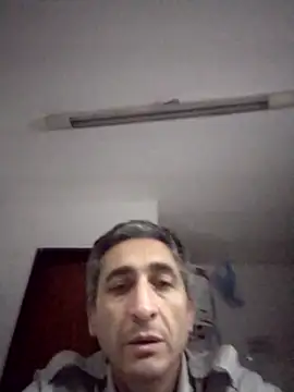 Alejandro83bsf 现场XXX聊天