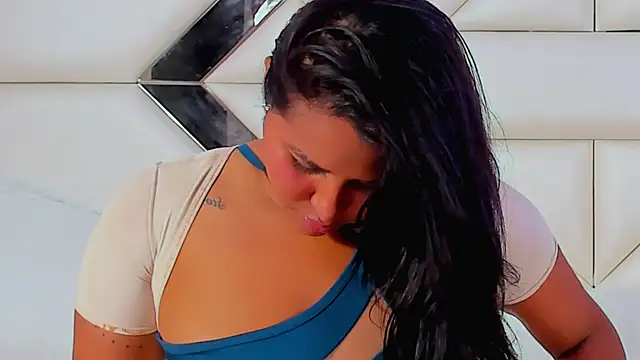 StormyButty18's Live XXX Chat