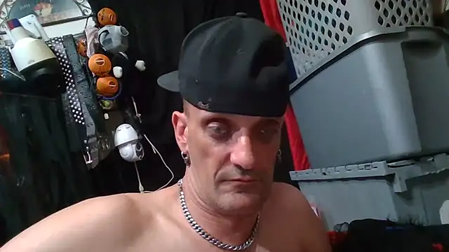 Czat XXX na żywo – slinginbigD