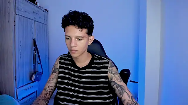 tylerrnova Live XXX Chat