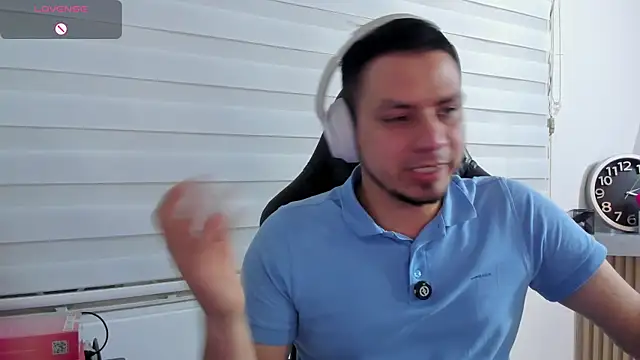 Chat +18 de Rick_Adams ao vivo