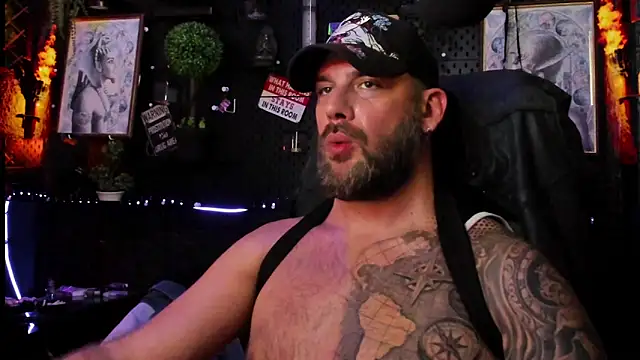 Chatroom XXX en direct de LexHardy