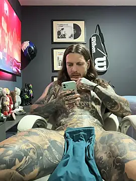ThomasHells live XXX chat