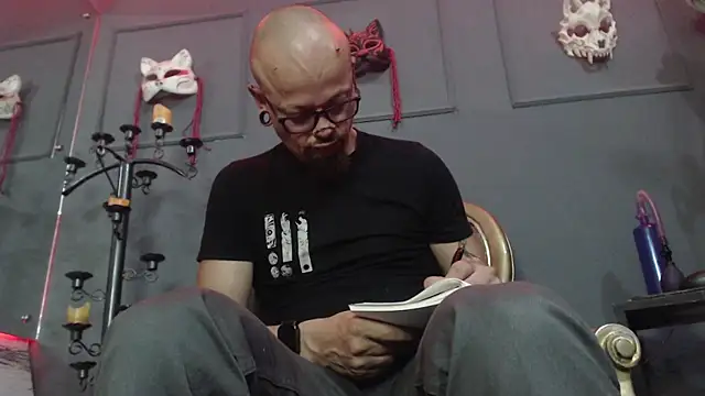 XXX chat uživo modela zain_kreigger