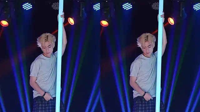 Онлайн чат XXX AOA-boy