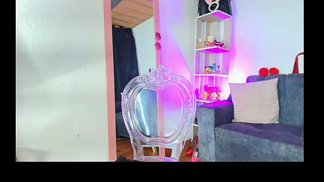 Czat XXX na żywo – Zully_Green