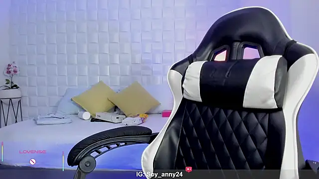 Chat +18 de anny_rouse24 ao vivo