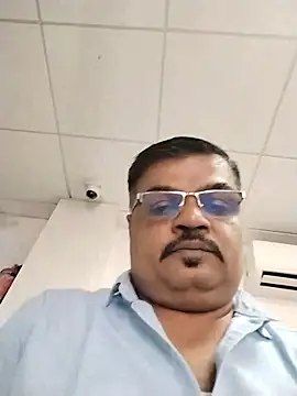 Desi_Lodo_Gujju_Boy's Live XXX Chat