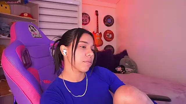 madelyn_rose_'s Live XXX Chat