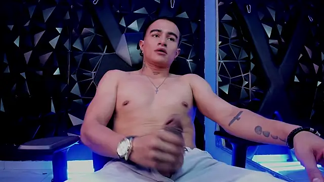 LiamDeeps élő XXX-chatje