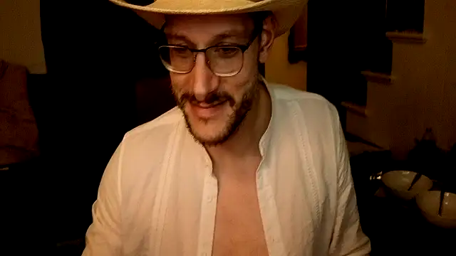 MasterDaddyCool Show in webcam