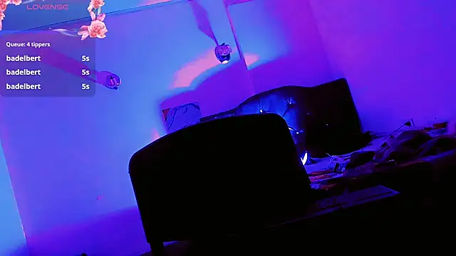 Chatroom XXX en direct de Rossedewitt_
