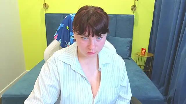 Emilly_Morgan élő XXX-chatje