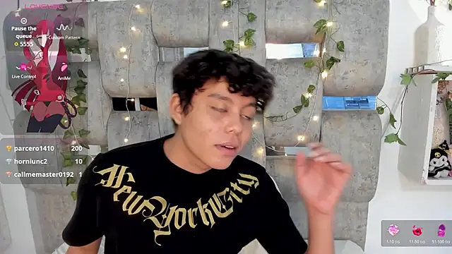 Онлайн чат XXX Nathanbell_