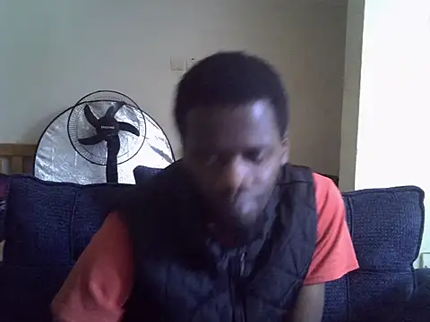 Thee_Biggest Live XXX-chat