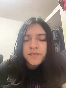 Živý XXX chat petitelatino