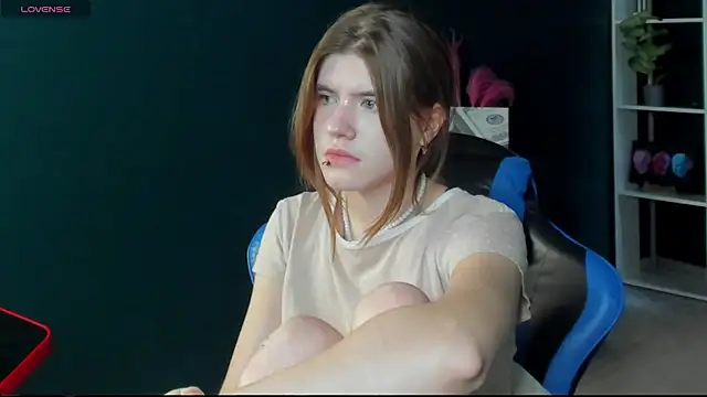 Darkness__Angel Live XXX-chat