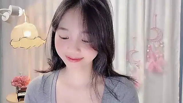 Yanys521 Obrolan Langsung XXX