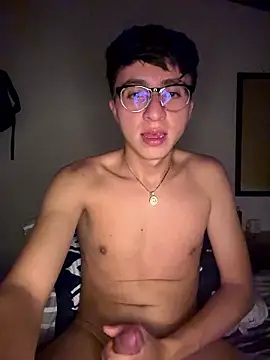 CamiRojas_boy 现场XXX聊天