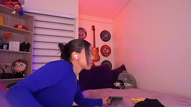 madelyn_rose_'s Live XXX Chat
