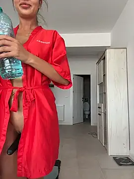 BonyBon29 XXX чат на живо