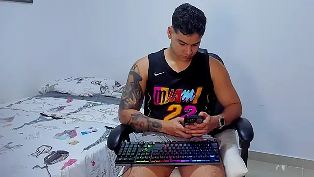 Онлайн чат XXX michael__jackzon