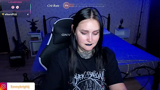 Živý XXX chat Emmybrightj_