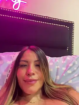 sexyyykloee – Naživo XXX chat