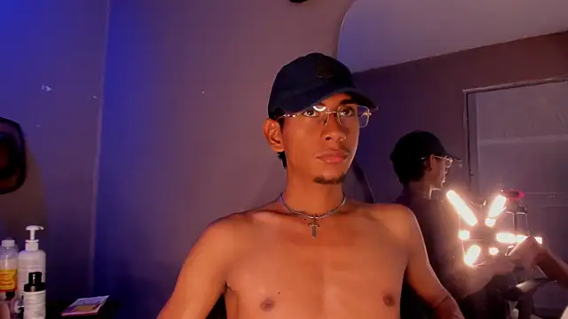 Nick_Collins18 Live XXX-chat