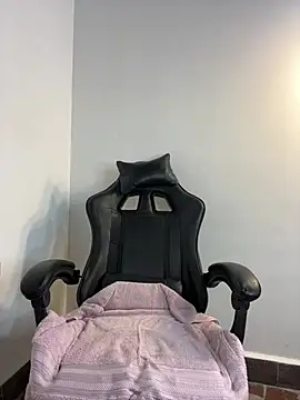 _Tommy_7n Live XXX chat